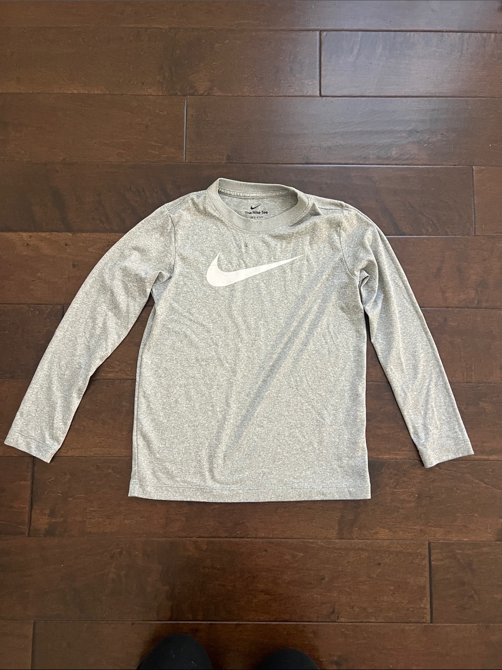 Nike Long-Sleeve Heather Gray Performance Tee with White Swoosh **see note